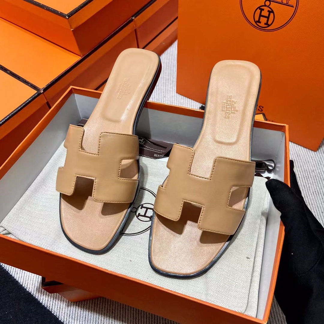 에르메스 올수공 오란 슬리퍼 샌들 스위프트 81